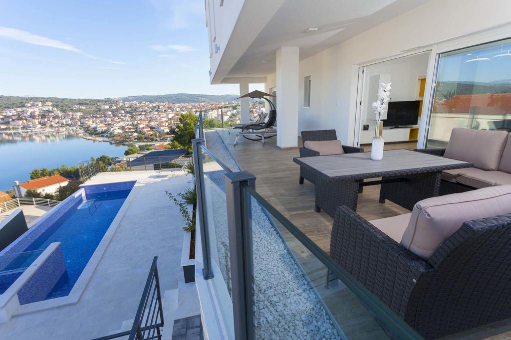 Apartment Solis Okrug Gornji 特罗吉尔 外观 照片